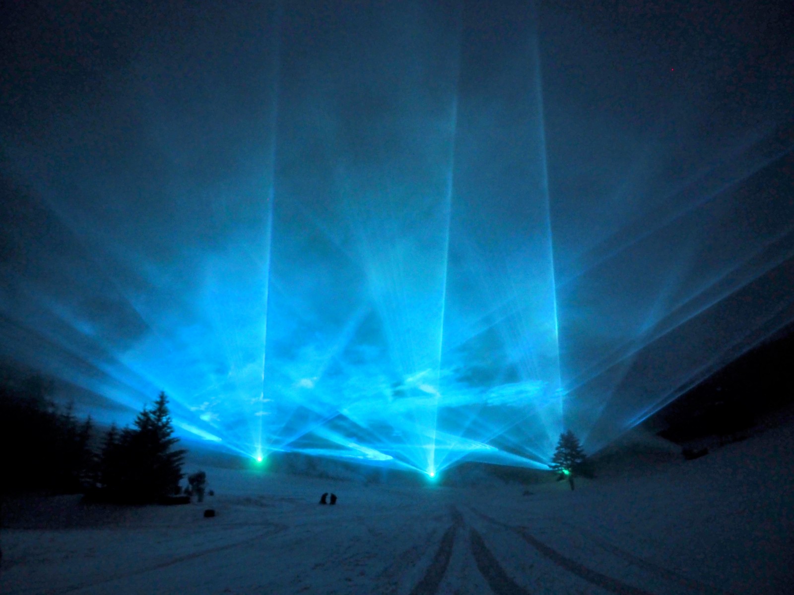 長野県須坂市】忍者のスキー場でオーロライルミネーションをみてきま